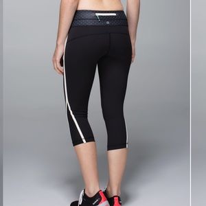 Lululemon Black Up the Pace Run Crops Size 10 EUC